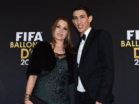 how old is di maria wife